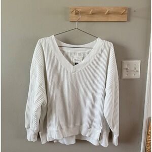 AE v-neck waffle sweatshirt